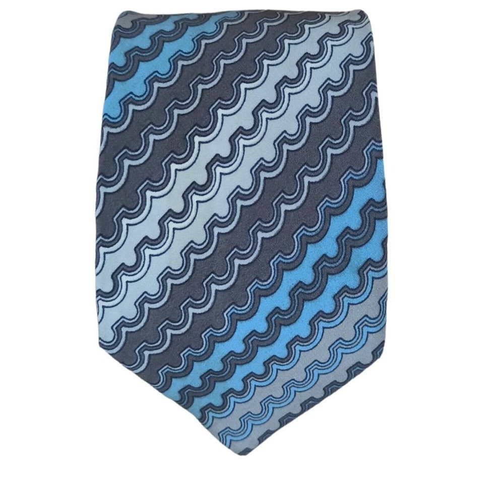 LANVIN Gray Wave Silk Slim Tie CANADA 58"/ 2.9" EC